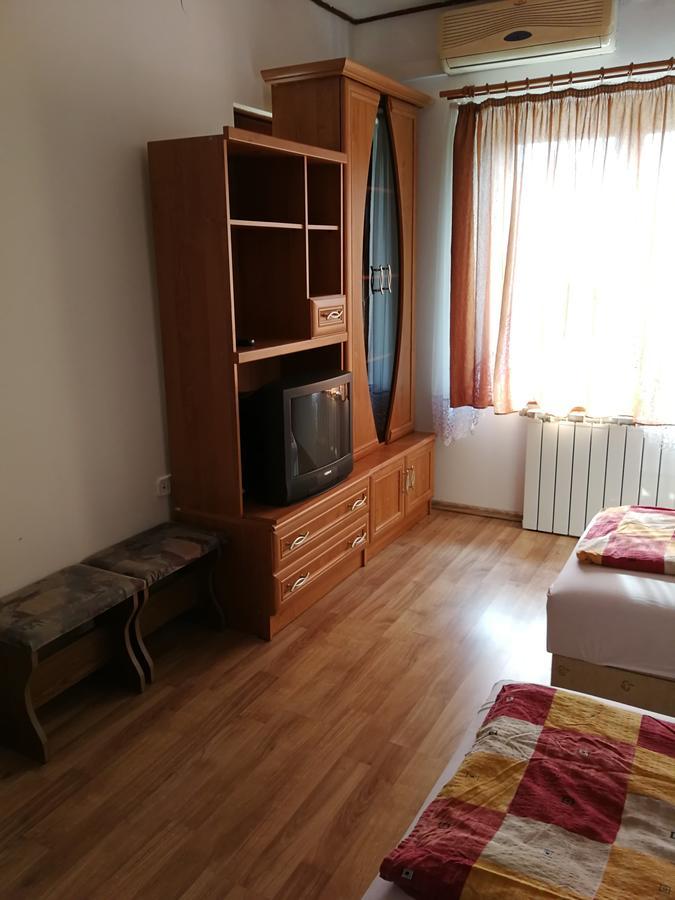 Dunakanyar Bed & Breakfast God Екстер'єр фото